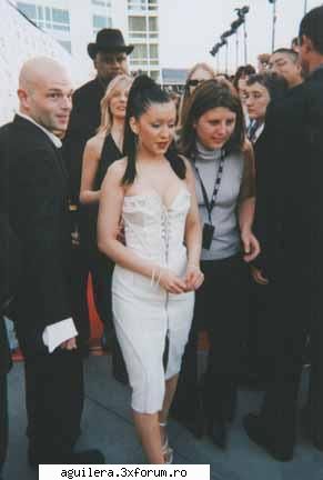~galerie oficiala de poze cu x-tina~