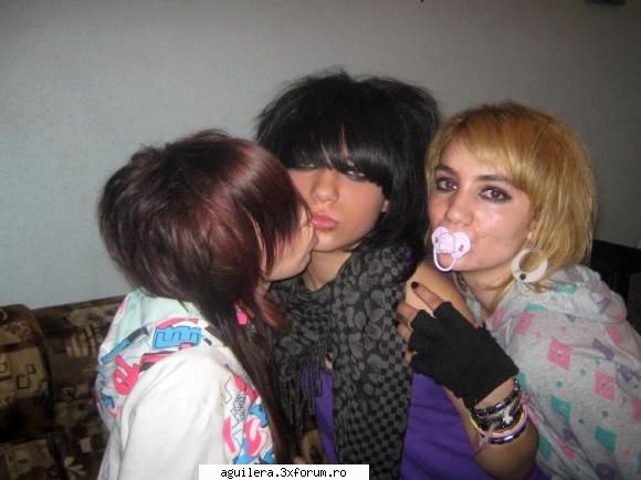 Cocalari si pitipoance! - emo-kid - Cafenea�
