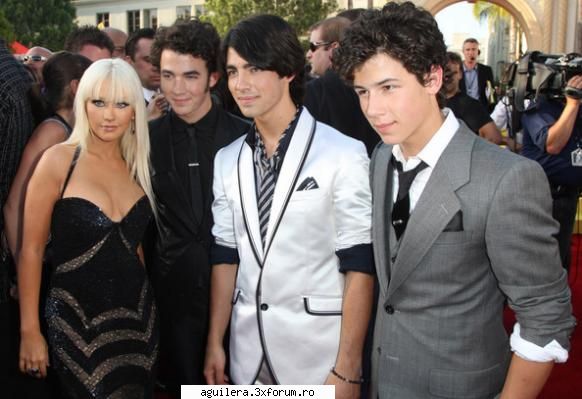 jonas:x ~galerie oficiala de poze cu x-tina~