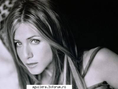 Jennifer Aniston - Corina - V.I.P.�