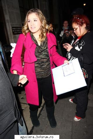 :nebun: kelly clarkson